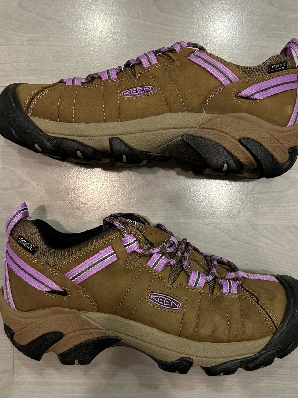 KEEN Dry Targhee II Womens Size 7 1026255 Brown Low Top Waterproof Hiking Shoes